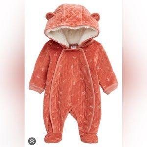 Nordstrom baby bunting in pink dessert Dottie, size 3 months